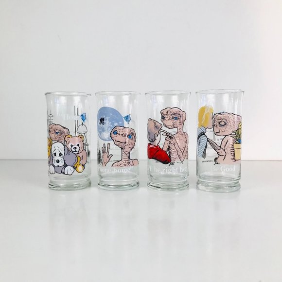 Vintage 1982 ET Pizza Hut Collectors Glasses - Picture 1 of 6